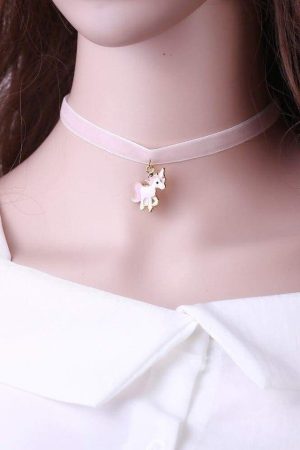 Naszyjnik jednorożec czarny typu choker